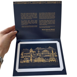 text s fotografiou vo vn�tri